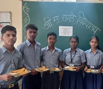 Food Distribution to children
