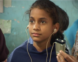 Listeningwiththehelpofhearingaids