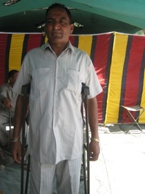 Disabledpersonwithcrutches