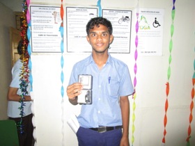 Listeningwiththehelpofhearingaids