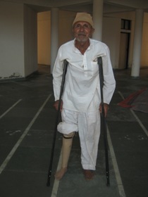 Disabledpersonwithcrutches