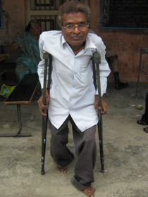 Disabledpersonwithcrutches