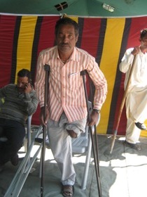 Disabledpersonwithcrutches