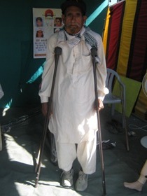 Disabledpersonwithcrutches