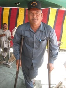 Disabledpersonwithcrutches