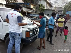 Khichdi Distribution During COVID-19 in Mumbai